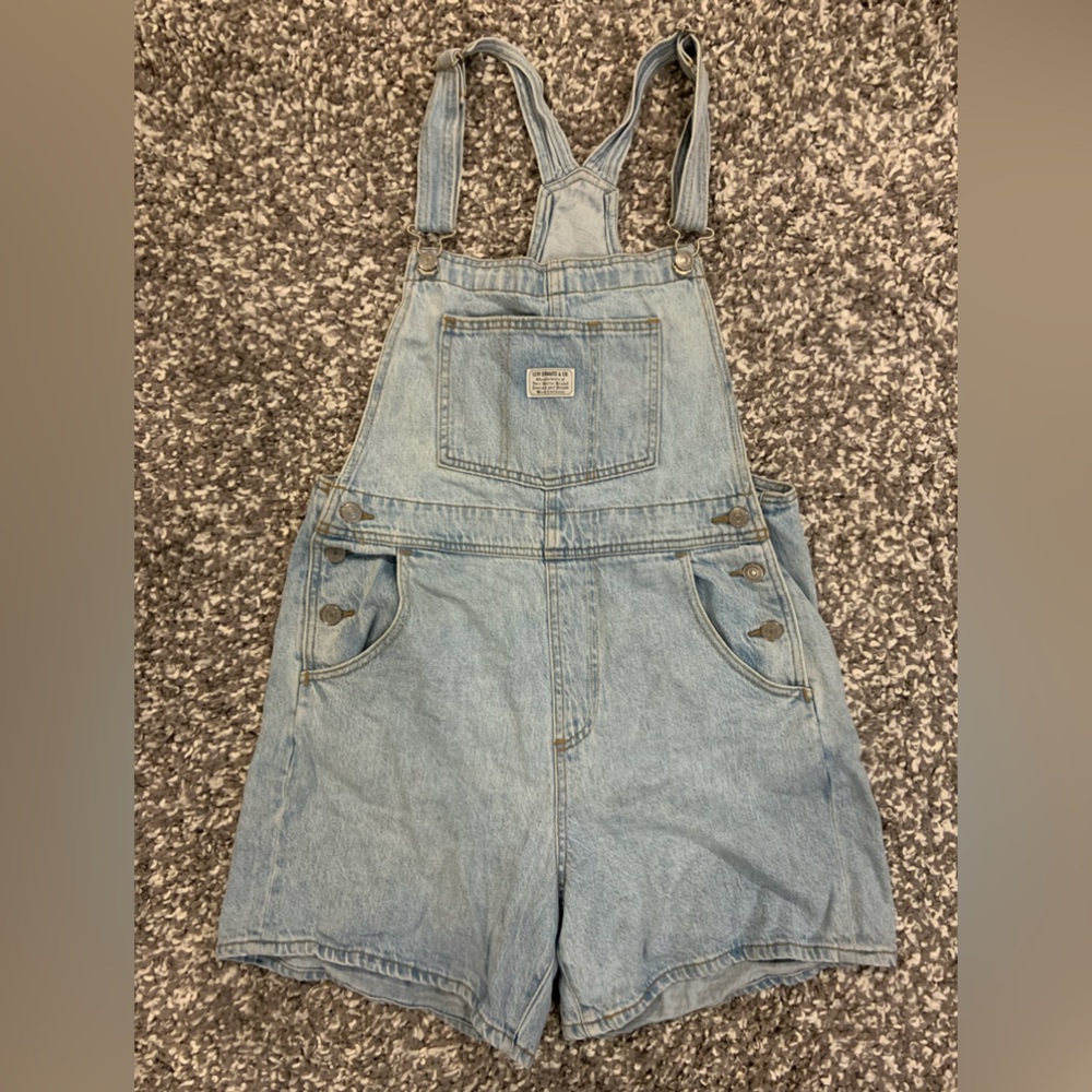 Levi’s Overalls Shorts